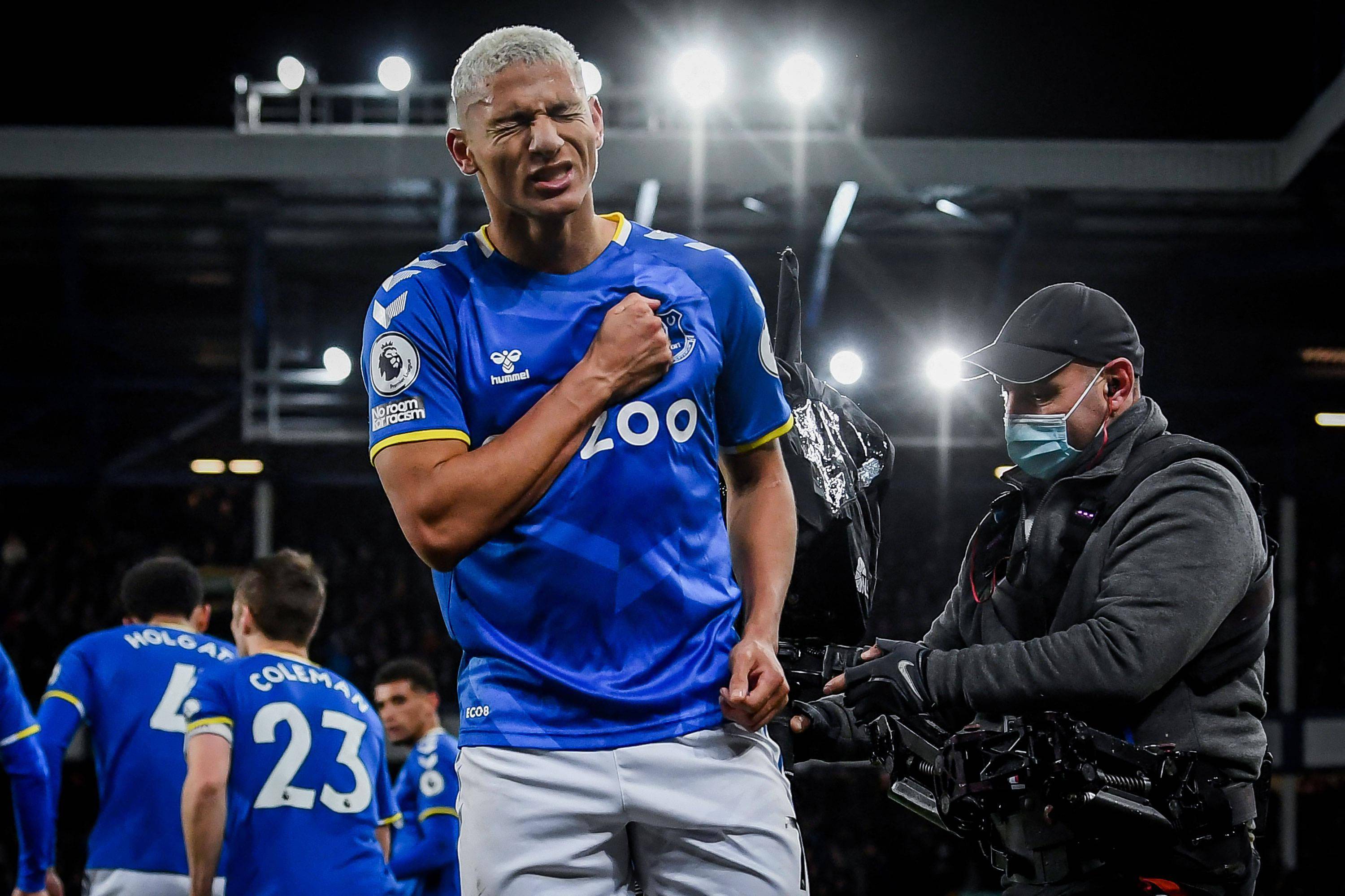 乐鱼体育官网-这也行？中超赛后刷纪录集结日西汉姆备战西甲，勒沃库森绝杀压哨备战全明星赛的简单介绍-乐鱼体育官网